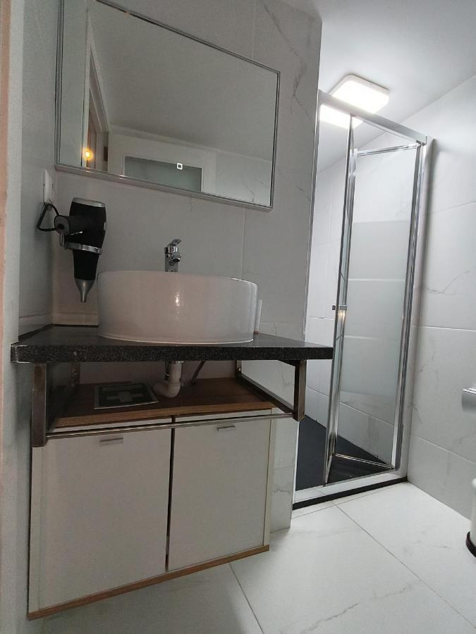Central Apartamento 0 Ac Metro Nearby Porto Zewnętrze zdjęcie