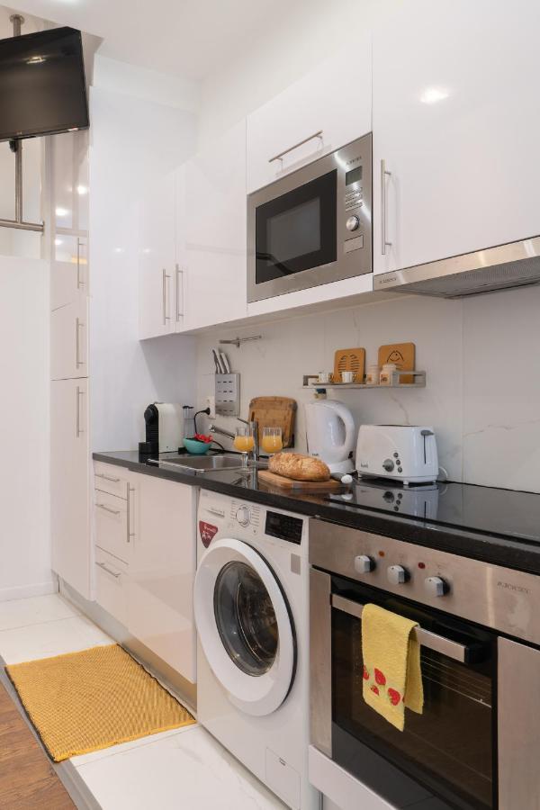 Central Apartamento 0 Ac Metro Nearby Porto Zewnętrze zdjęcie